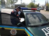 Киевляне могут менять водительские удостоверения по Интернету