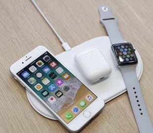 В будущих iPhone может появиться быстрая беспроводная зарядка